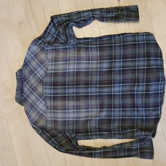 Men's Plat shirt - Picture 2 of 9